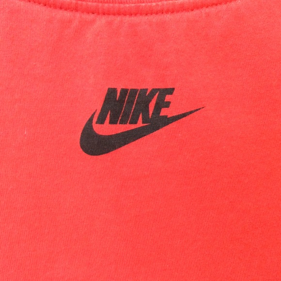 SOLD‼️Nike Air Boys Large Red T-shirt - Picture 8 of 11